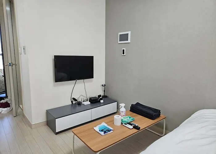 1-3507#sinnonhyeon High-rise View #garden View #gangnam Station Line 2, Sinbundang Line #sinnonhyeon Station Line 9 #hotel Bedding #new Building Apartment *